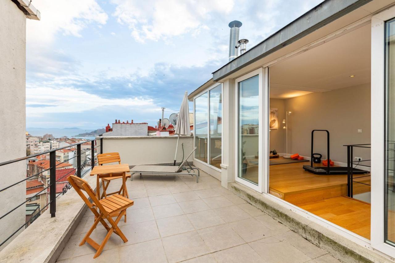 Mesmerizing Flat With Bosphorus View In Beyoglu Apartamento Istambul Exterior foto